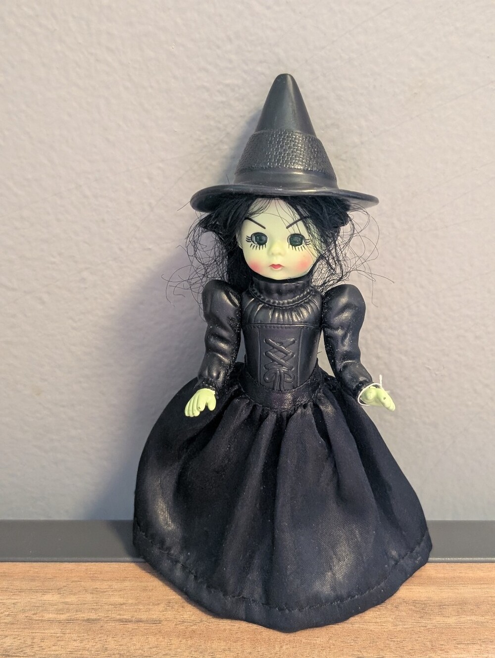 2007 Madame Alexander Wizard of Oz Wicked Witch Of West  McDonald's Happy Meal